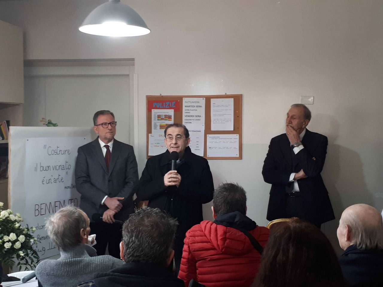 Delpini in visita a Seveso | Annunciate 10 nuove case per persone bisognose
