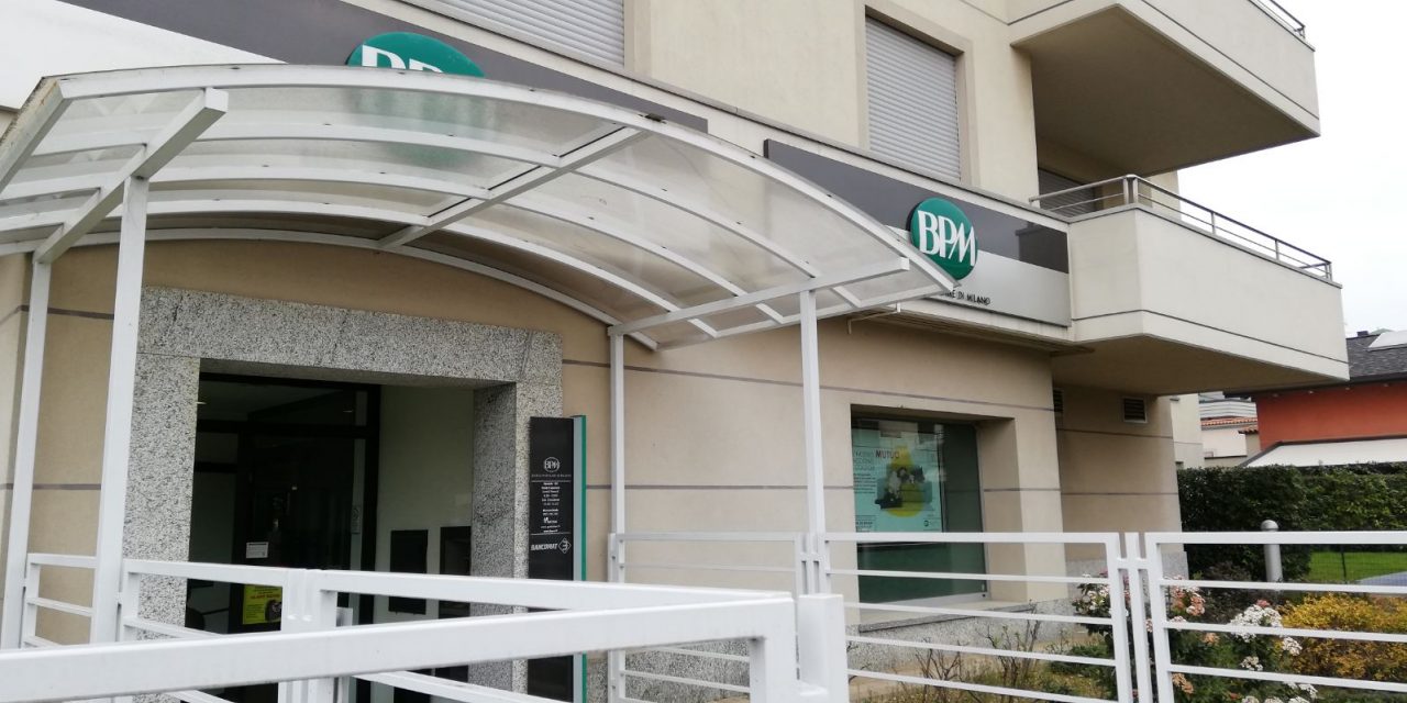 Un altro bancomat assaltato nella notte