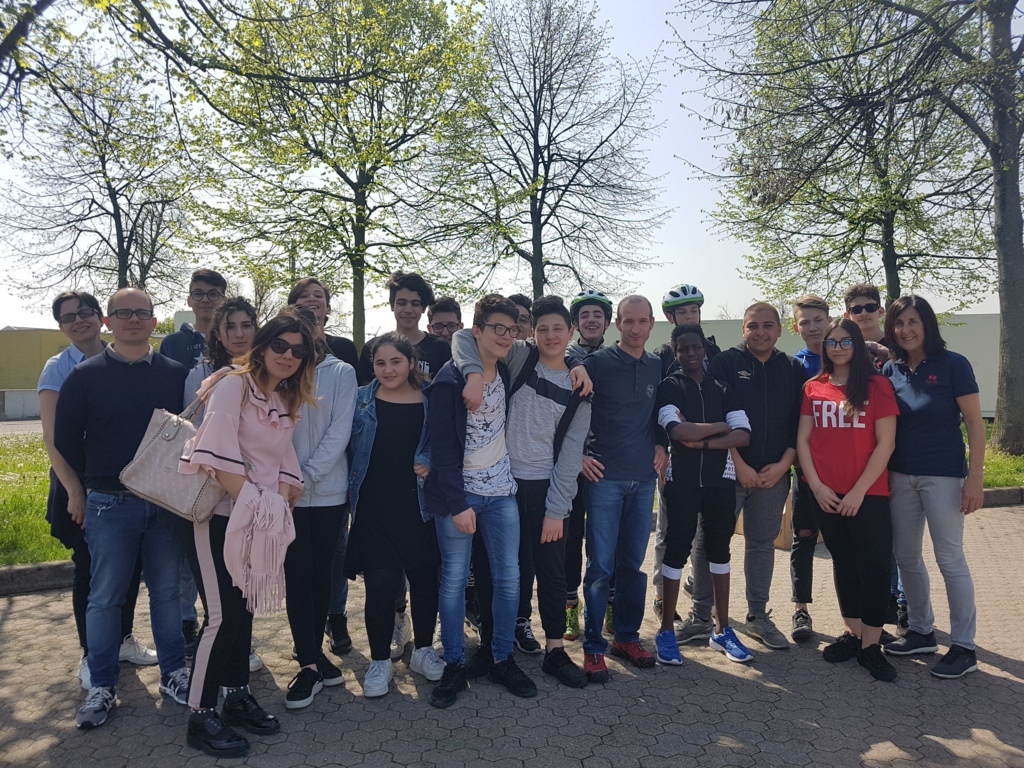 Studenti in bici, per il progetto di mobilità sostenibile