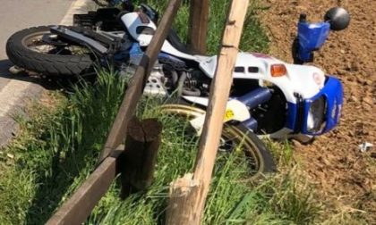 Motociclista morto nel Lecchese: è un anziano di Monza