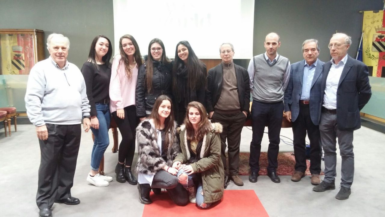 Gli studenti del Primo Levi campioni di oratoria