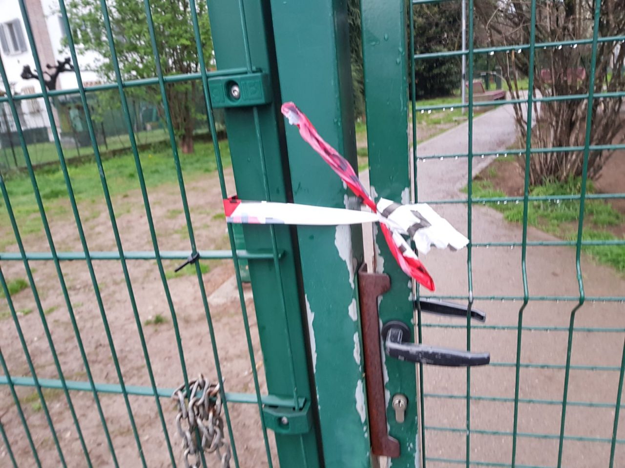 Il caso delle polpette avvelenate nell’area cani