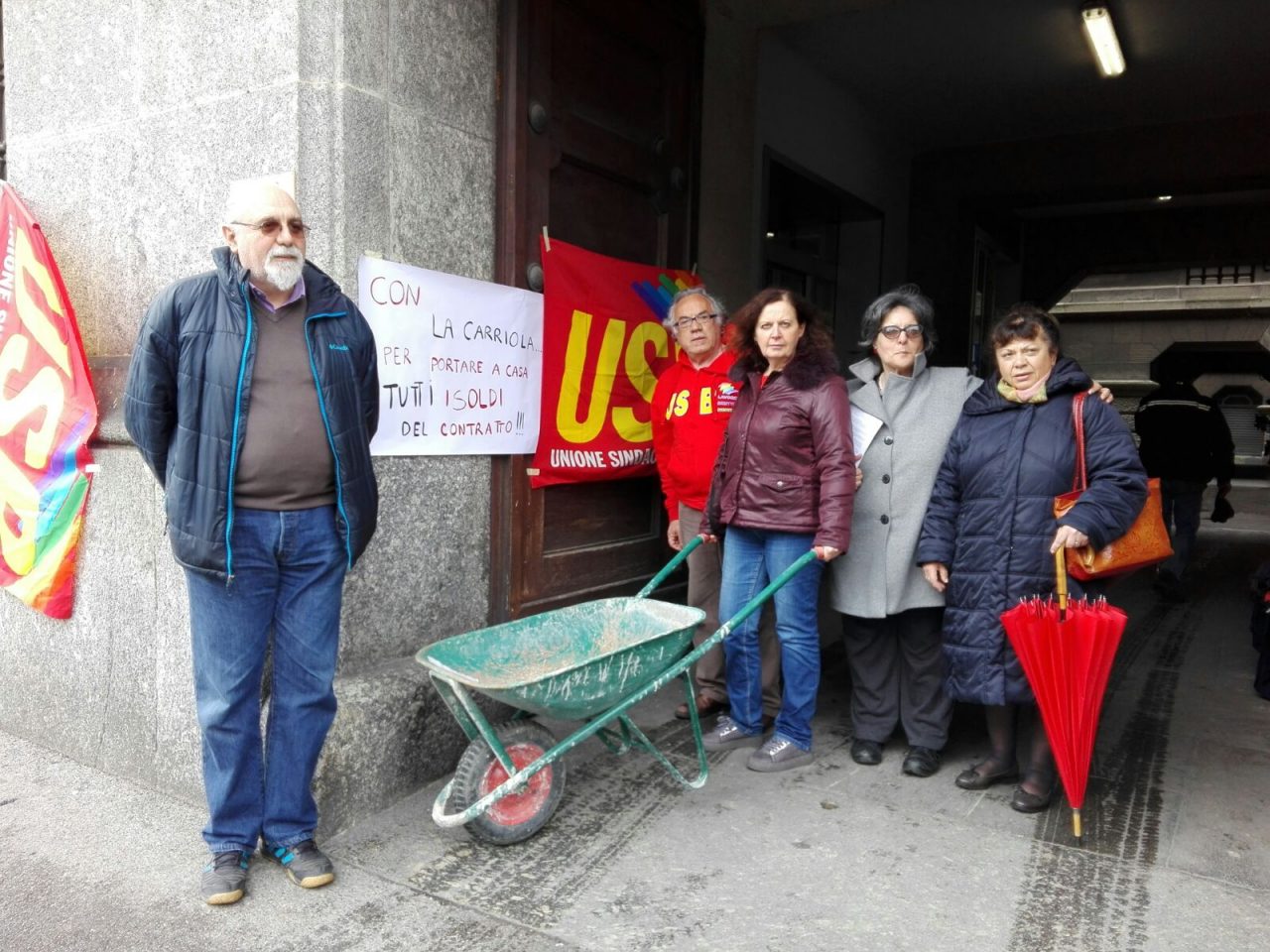 Lavoratori pubblici e contratti, la protesta dell’Unione sindacale