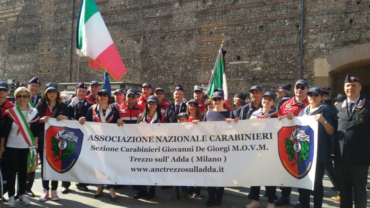 Anc Trezzo in parata a Verona per il raduno nazionale dei carabinieri FOTO