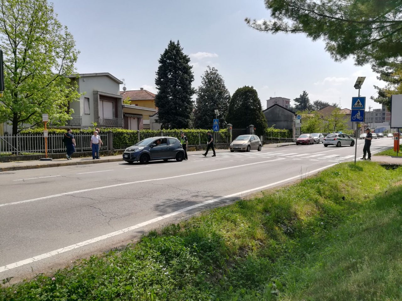 Ragazza investita arriva l’elisoccorso