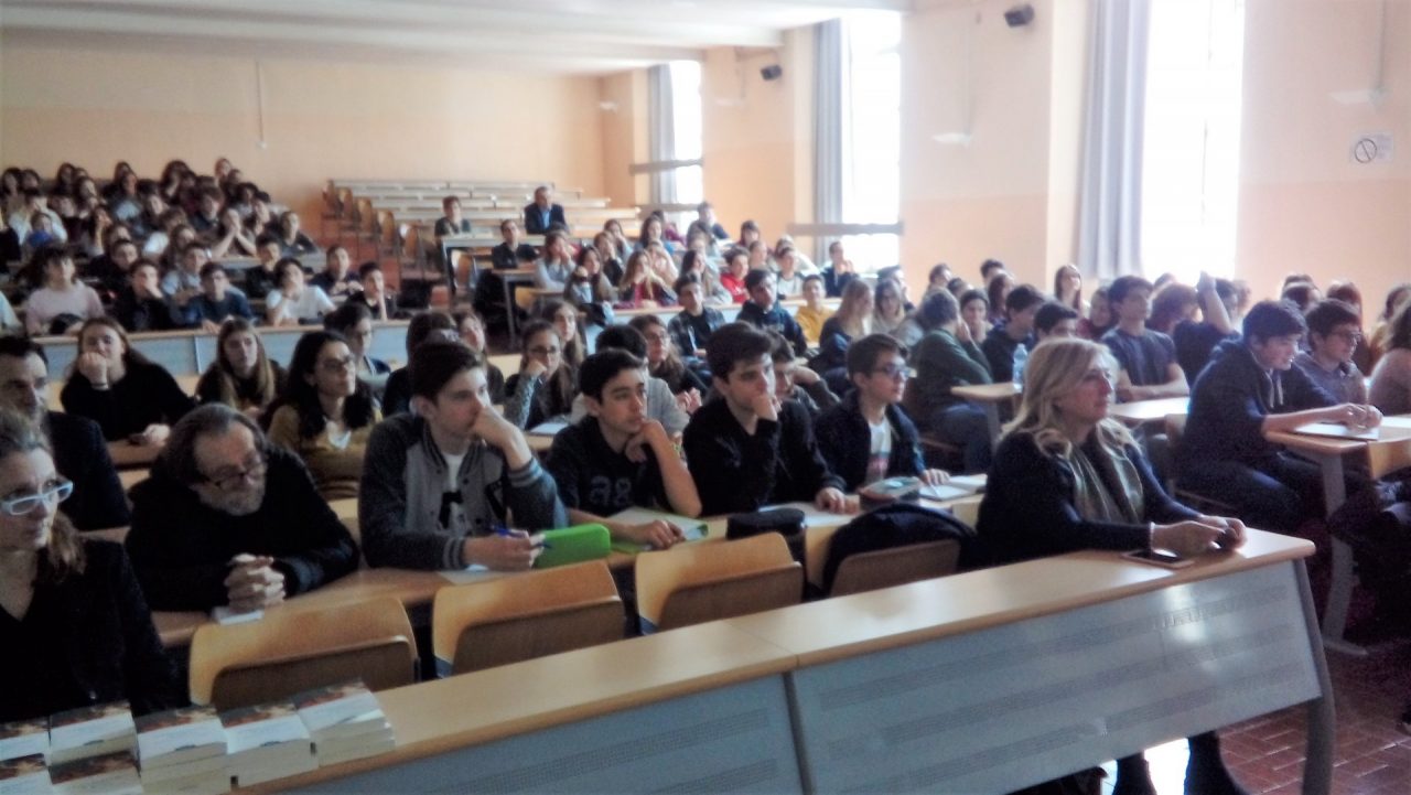 Al liceo Zucchi il greco è la lingua del futuro