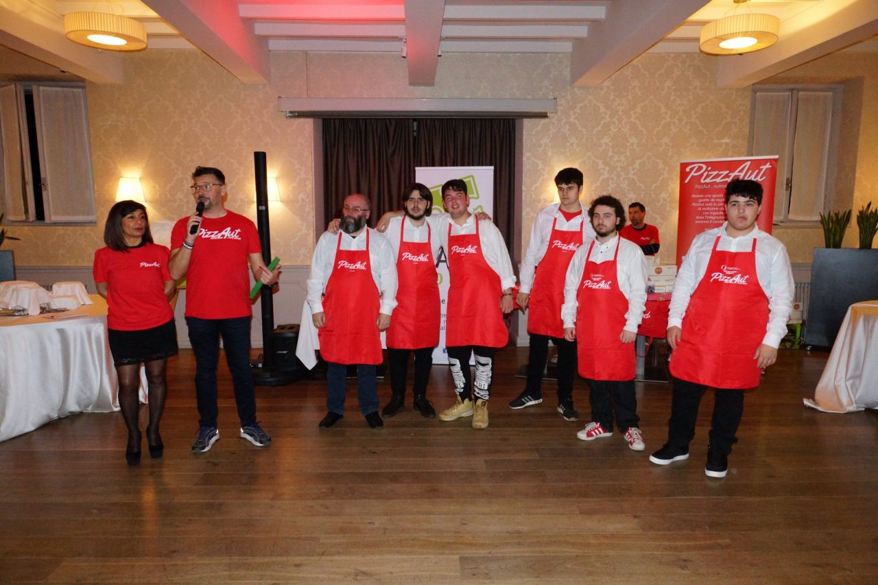 Una serata di emozioni e sorprese a Monza per PizzAut