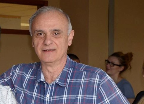 Muore l’amato professore di Economia, scuola in lutto