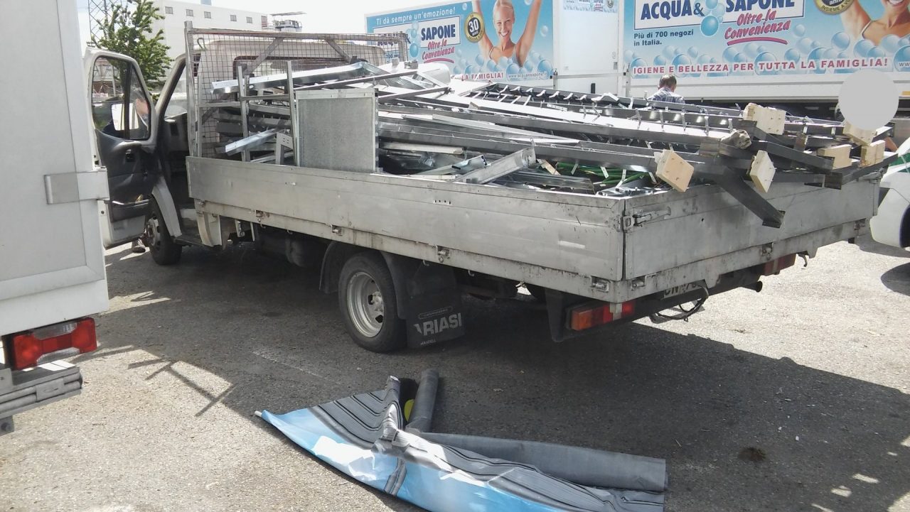 Trezzo volevano vendere i rifiuti speciali invece di portarli in discarica, multati dalla Locale