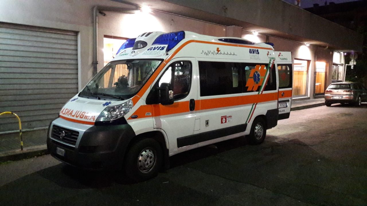 Malore al ristorante, anziano finisce in ospedale