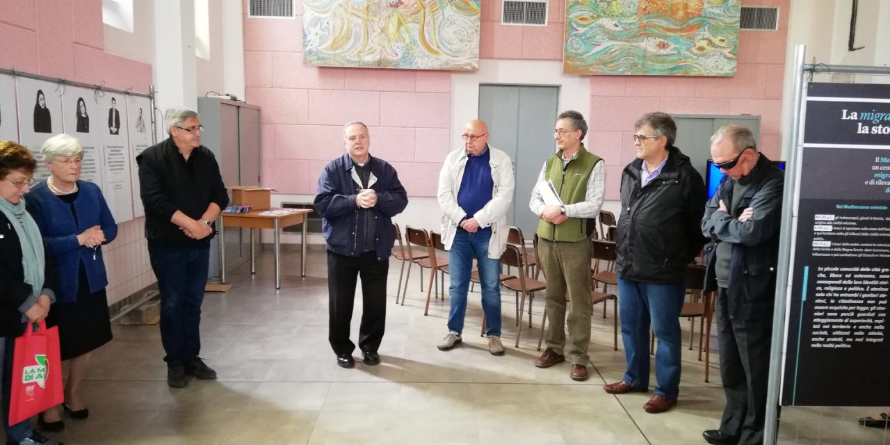 Inaugurata la mostra sui migranti organizzata all’interno dell’oratorio VIDEO