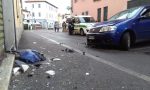 Si schianta e abbandona l'auto: ora è caccia all'uomo - VIDEO E FOTO