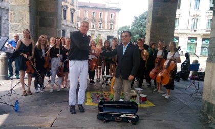 Orchestra in piazza: l'assessore li salva dalla multa