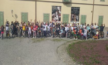 Trezzo su due ruote per Bimbinbici Foto