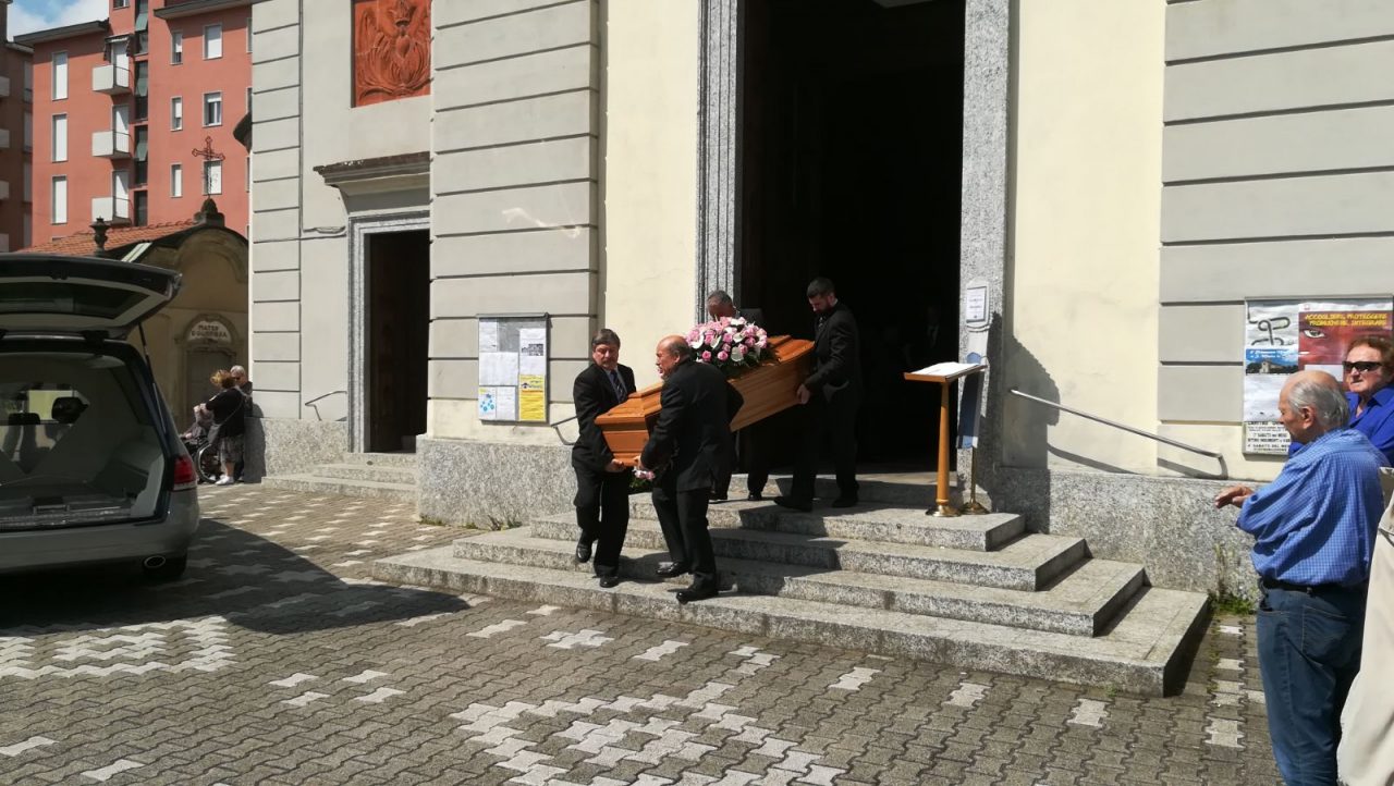A Ornago i funerali di Amalia Villa e Marinella Ronco FOTO