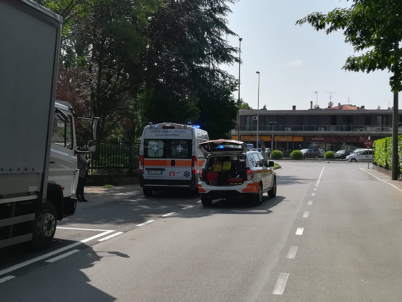 Malore in strada per un 50enne
