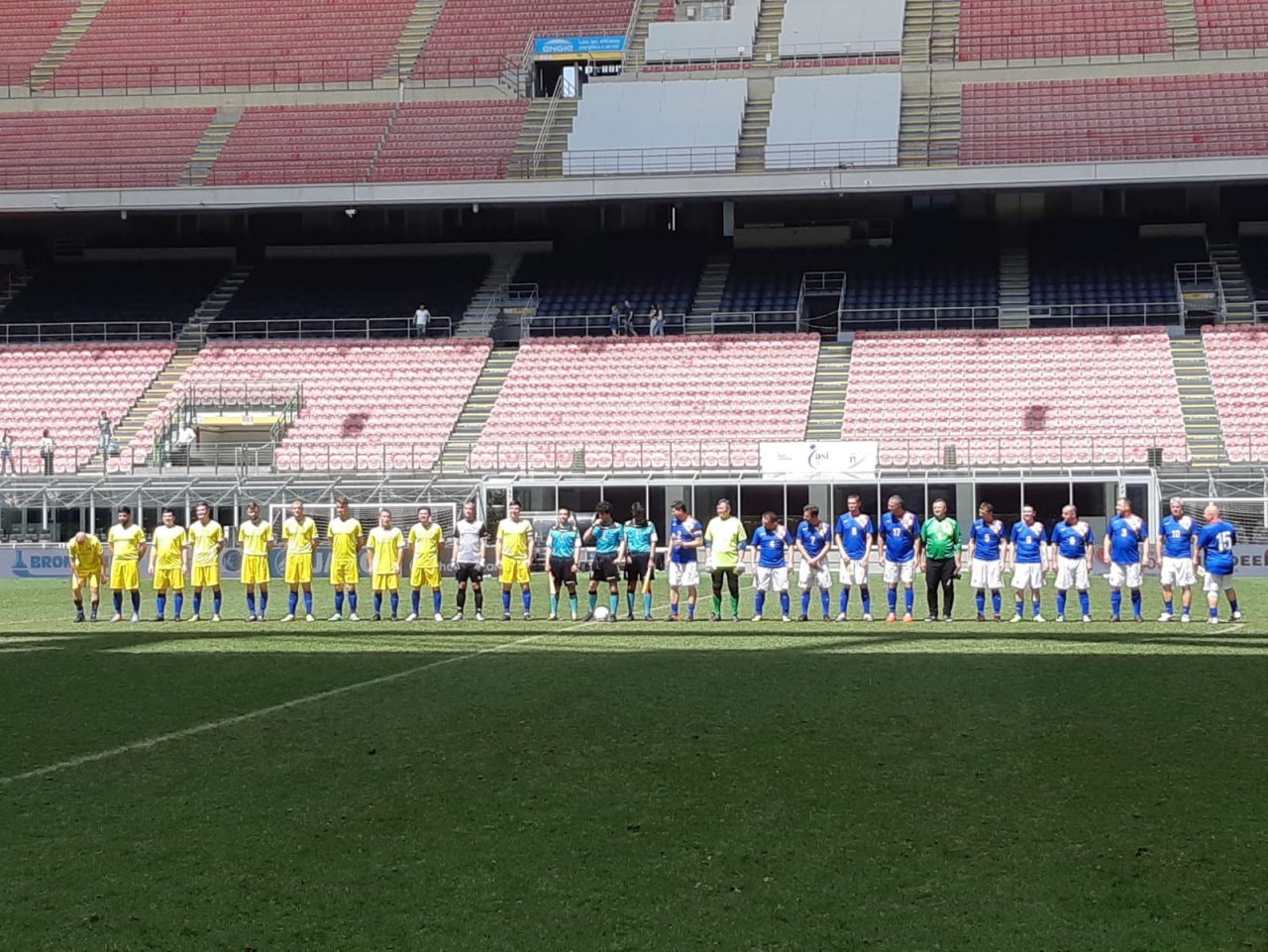 A San Siro la finale di Champions League… dei preti FOTO e VIDEO
