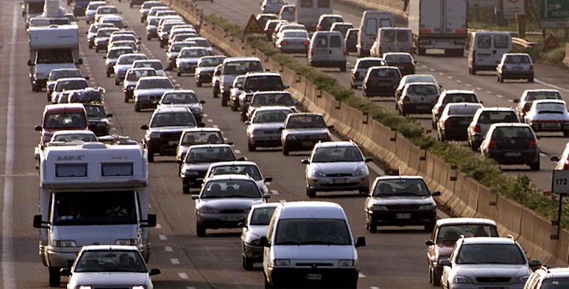 Chiusa per una notte l’uscita della stazione di Monza sulla A4