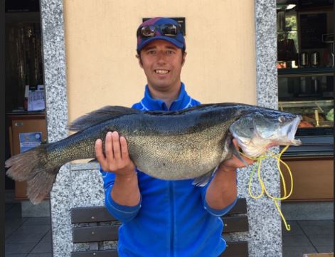 Pesca un luccio di oltre 8 chili