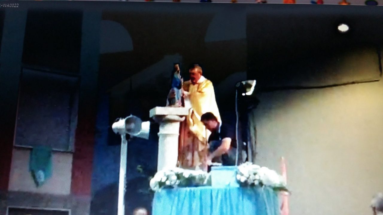 A Sovico posata la statua di Maria Ausiliatrice (IL VIDEO)