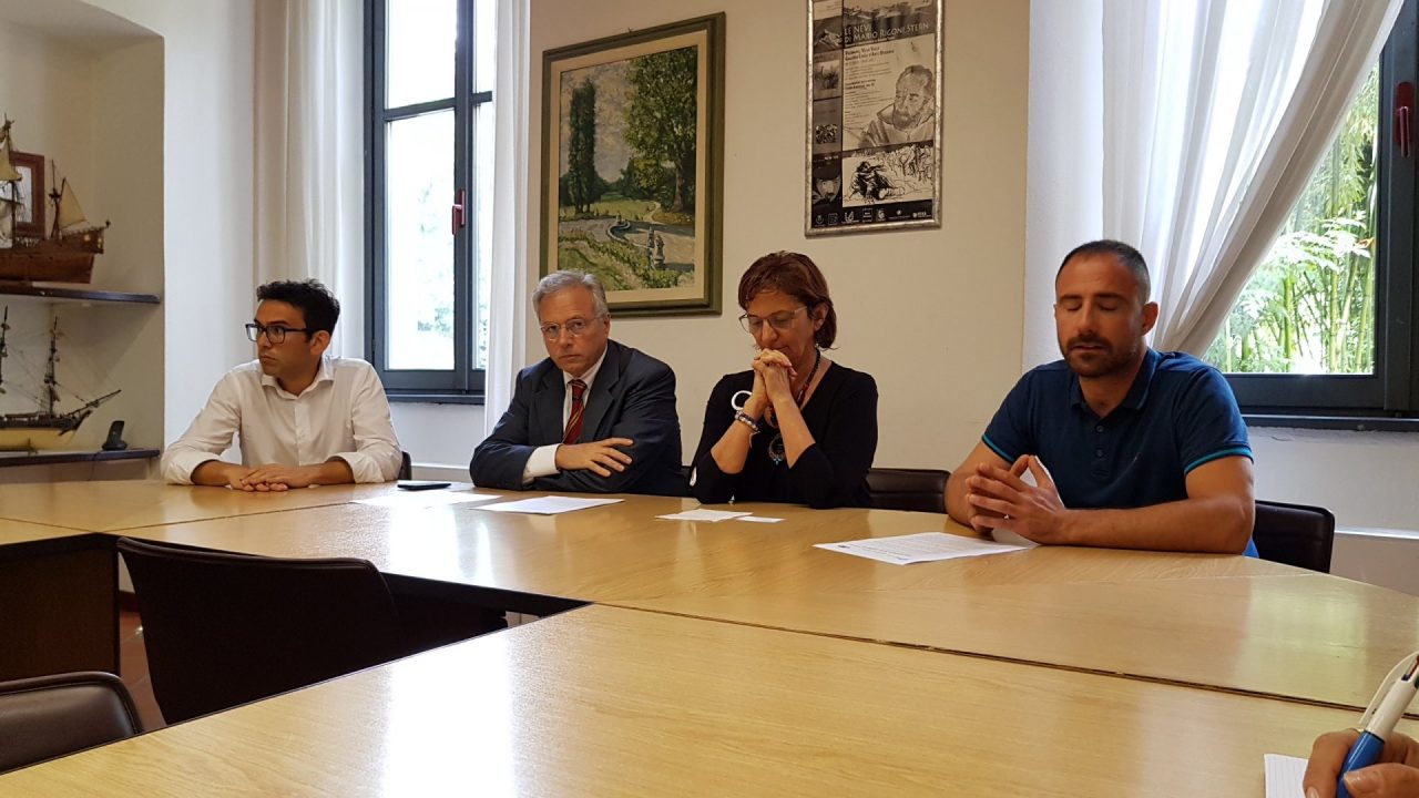 Firmato l’accordo tra Comune e Rfi per la chiusura del passaggio a livello VIDEO