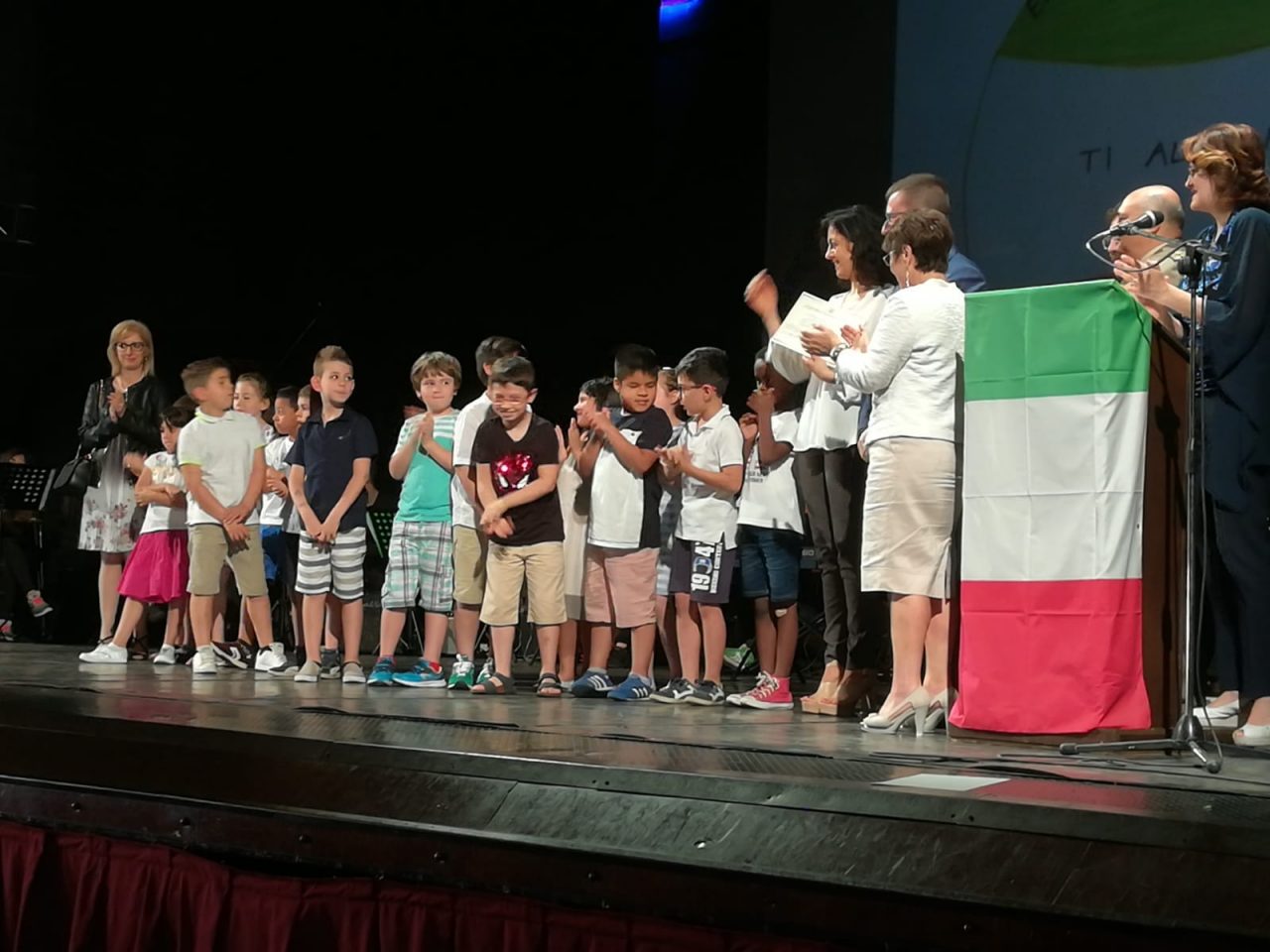 “Non dimenticateci 1915-1918” un premio agli alunni della primaria Gavazzi.