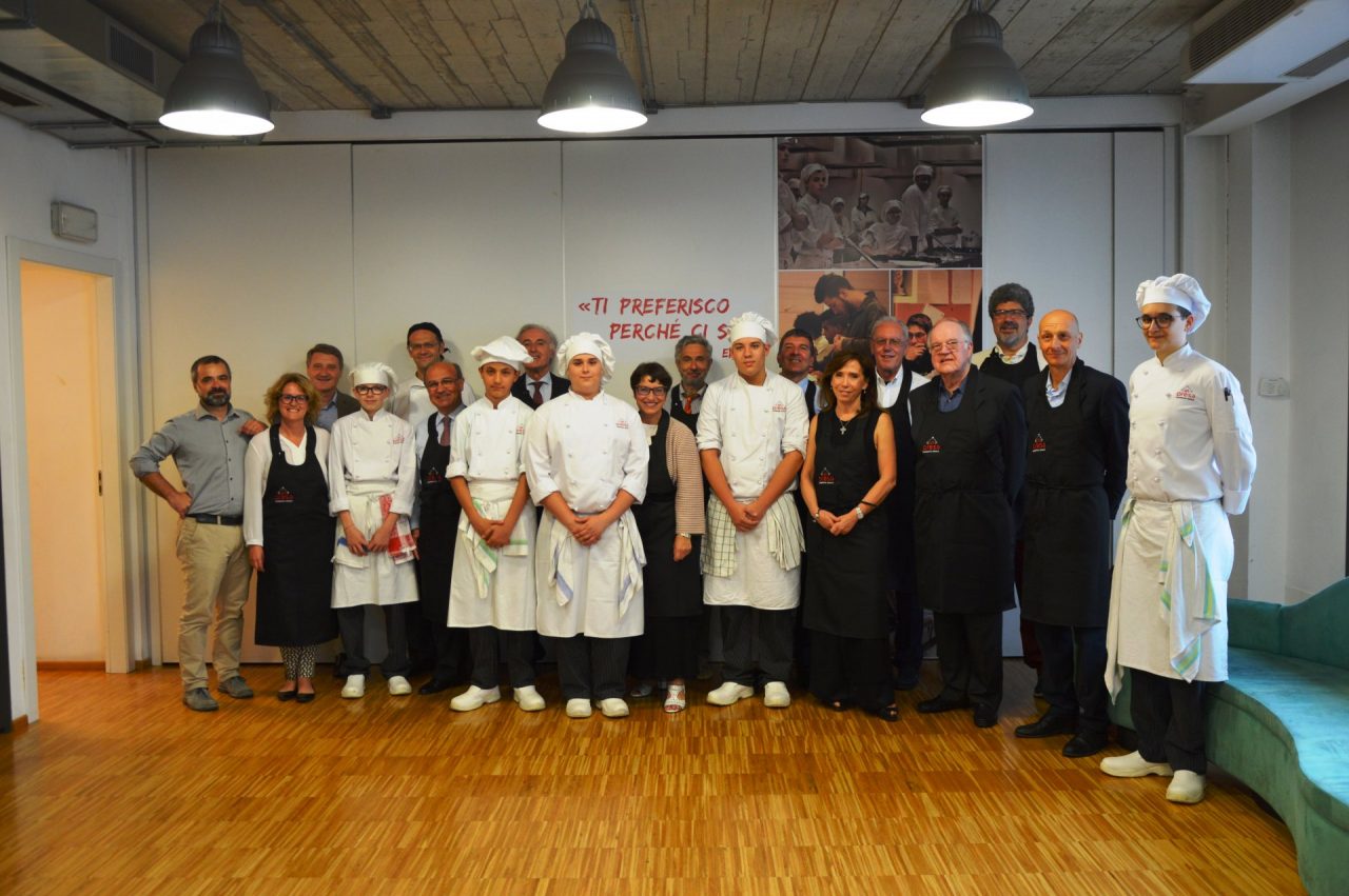 Fondazione Monza e Brianza, il Cda si riunisce tra i fornelli