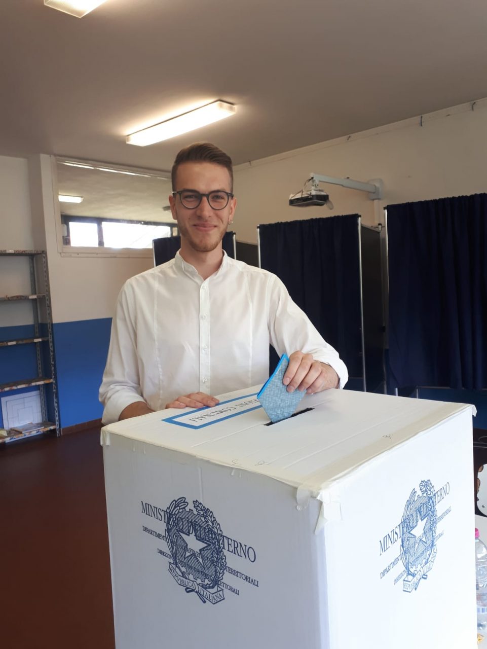 Elezioni comunali a  Macherio, Federico Ferrario  al seggio