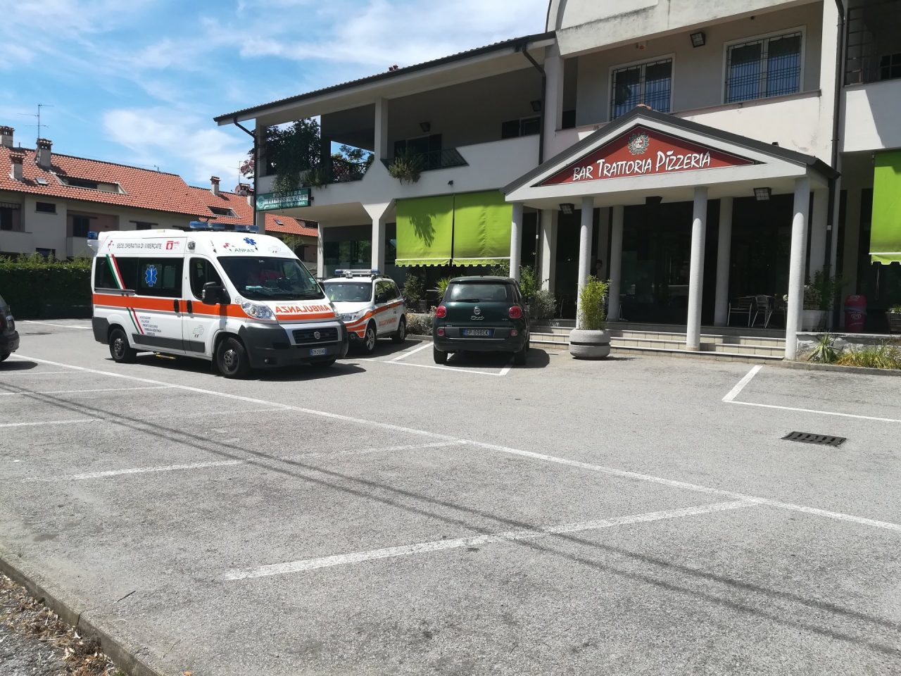 Malore al bar, paura per un 51enne