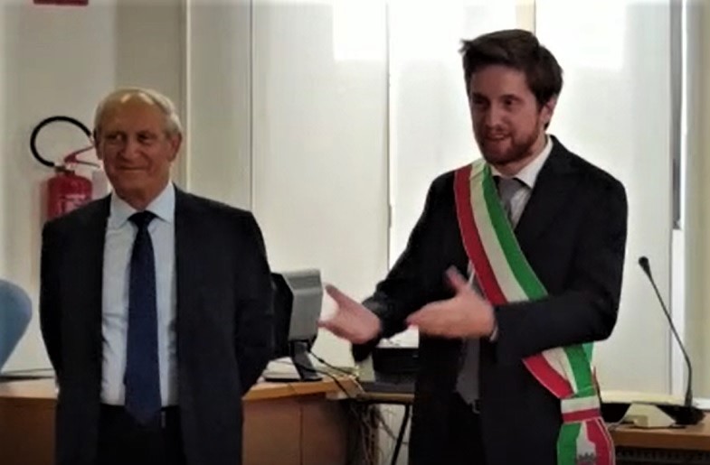 In Comune prime ore di lavoro per il nuovo sindaco di Seregno VIDEO