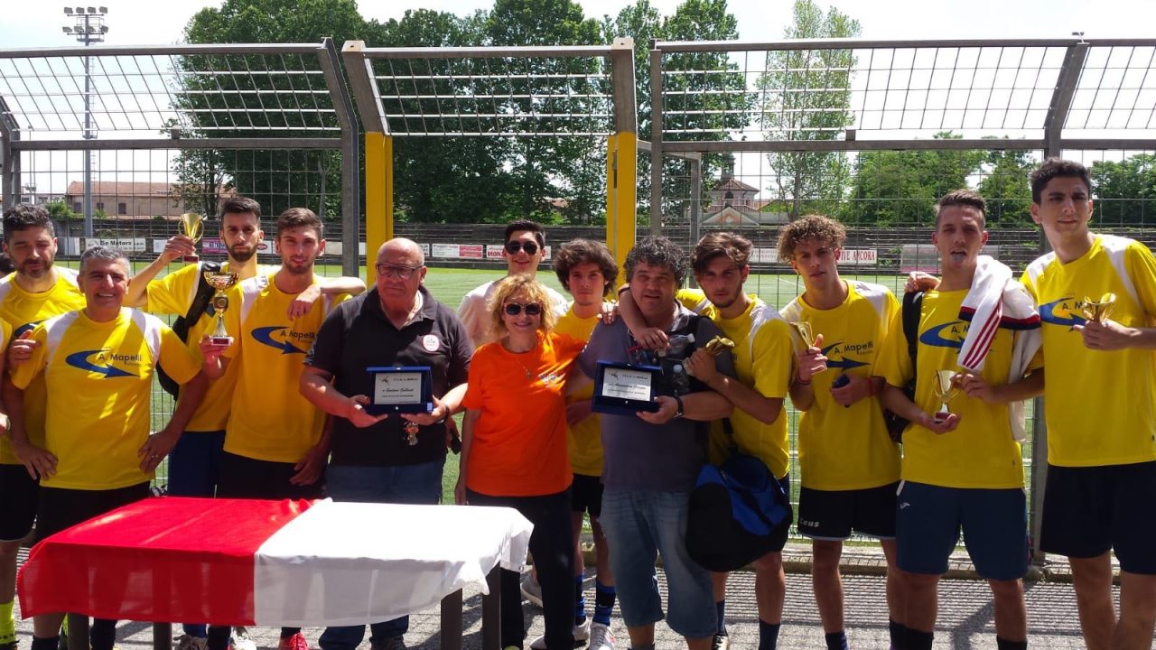 Sport, scuola e volontariato: la partita di calcio diventa solidale