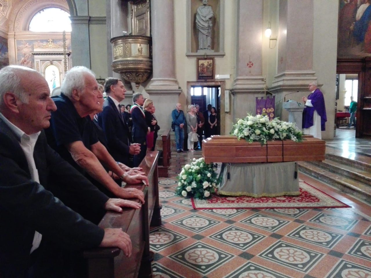 L’ultimo saluto a Pier Franco Bertazzini VIDEO