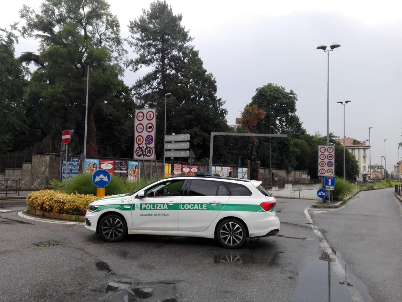 Nubifragio a Monza e Lissone, strade allagate in pochi minuti FOTO