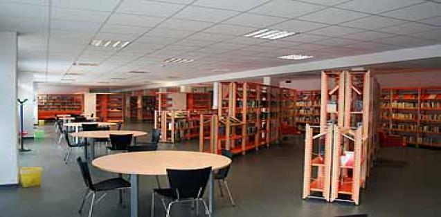 Estate, biblioteche aperte di sera?