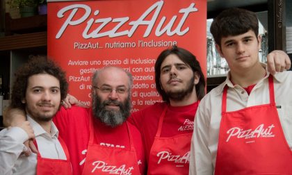 PizzAut, volontari al lavoro in attesa di Mattarella