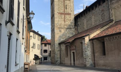 "La campana non rischia di cadere", riaperta la strada