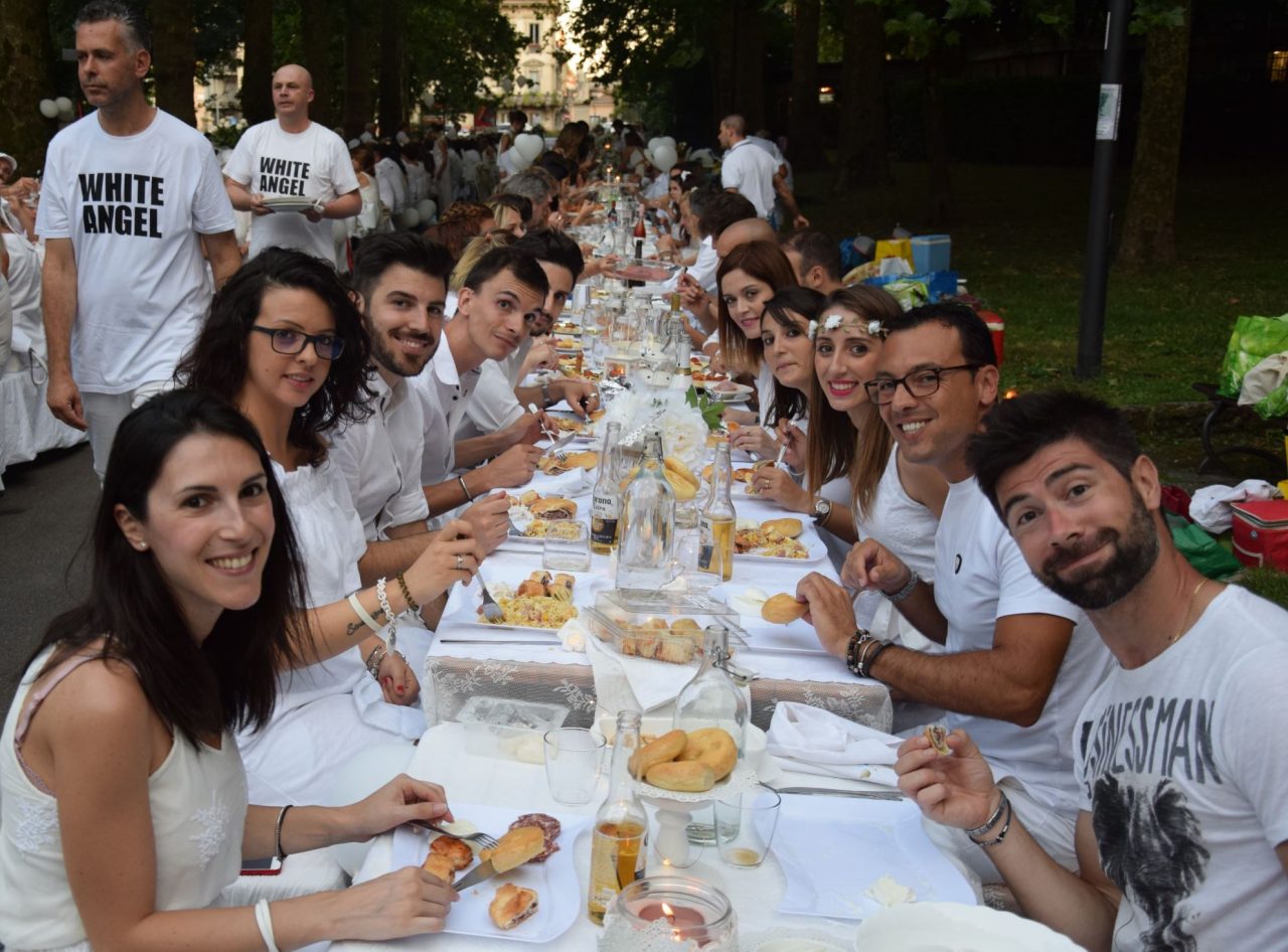 Torna l’attesa Cena in bianco, svelata la location