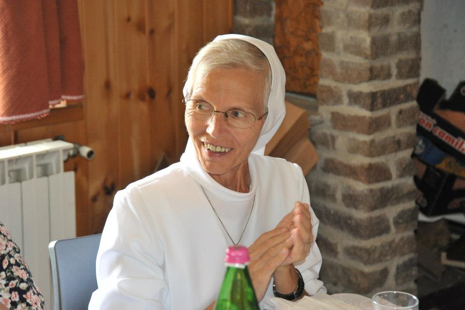 Suor Anna è tornata in Italia, festa grande a Villa Raverio