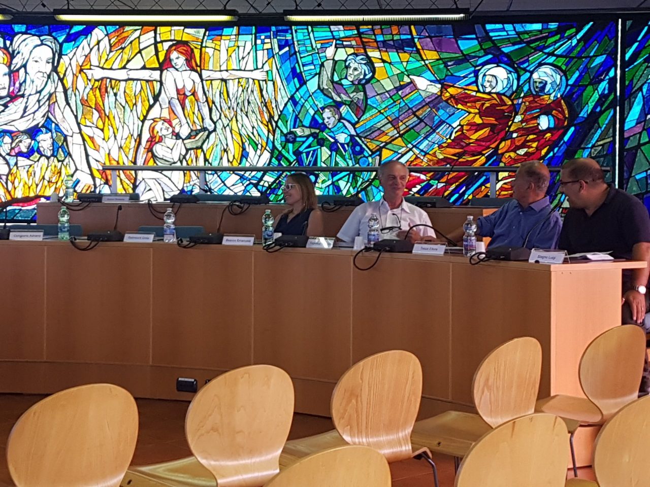 Giussano,  consiglieri al mare,  salta la seduta