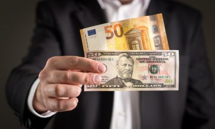 Cambio Euro Dollaro: nuovi segnali di debolezza, pericolo in caso di correzione sotto 1,15