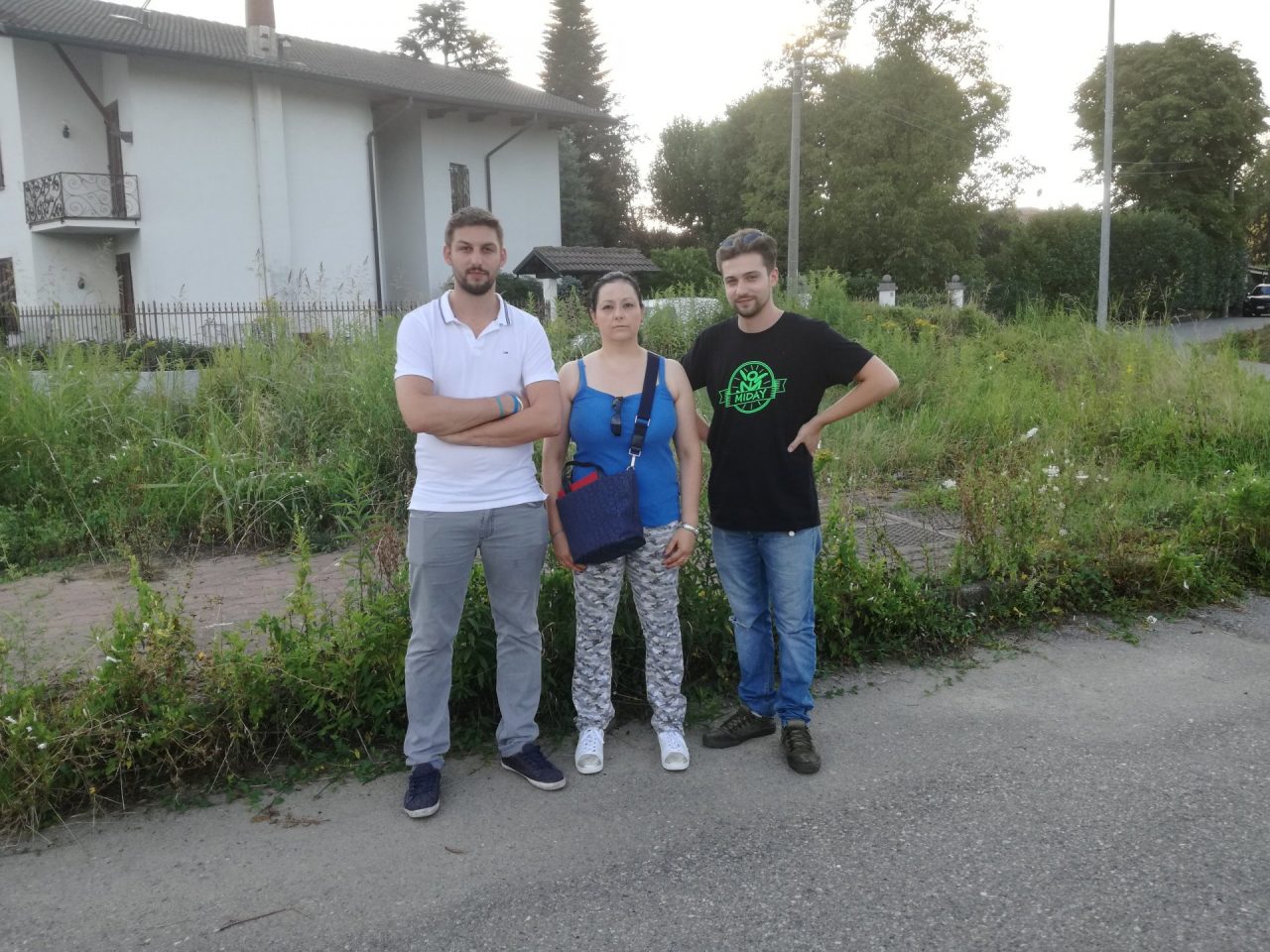 Degrado in Val Fregia, la protesta dei residenti FOTO