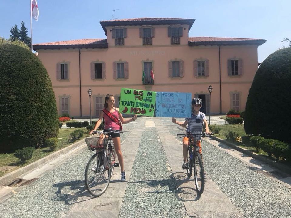 Studenti raccolgono 300 firme per la sicurezza