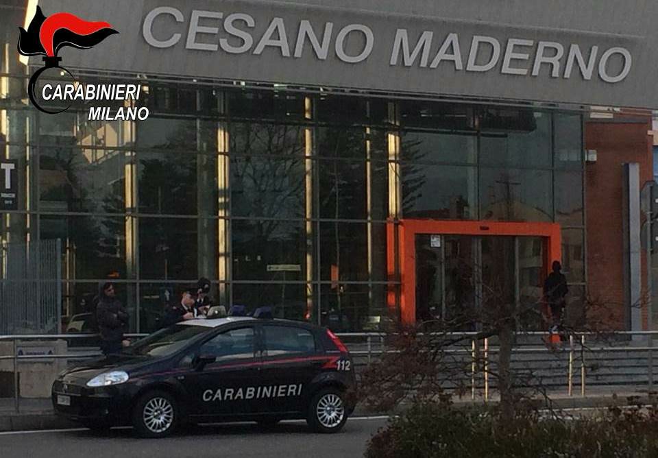 Ventenne aggredito e derubato in stazione, arrestato il rapinatore