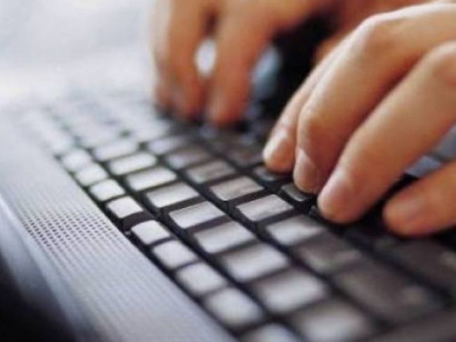 Pronti alla consegna i primi pc ricondizionati per studenti in difficoltà e persone fragili