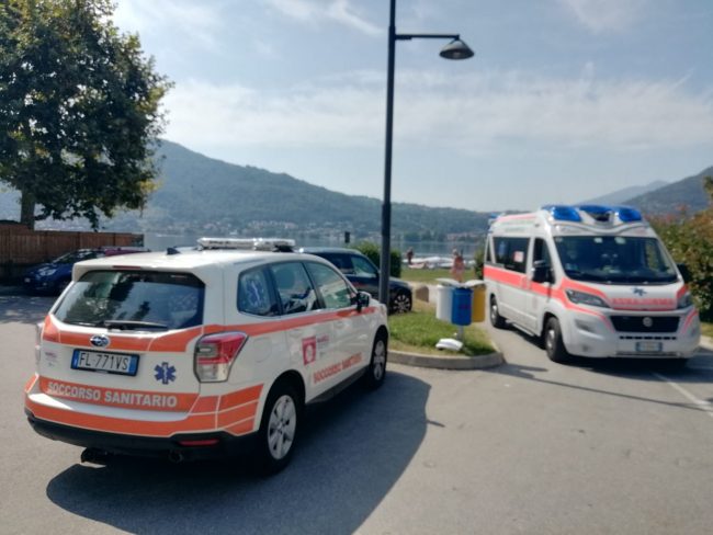 Malore al lago, paura per un vimercatese