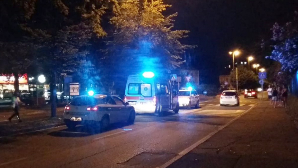 Travolta sulle strisce pedonali, una 59enne in ospedale