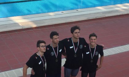 Monzese medaglia di bronzo agli Italiani di Categoria di nuoto