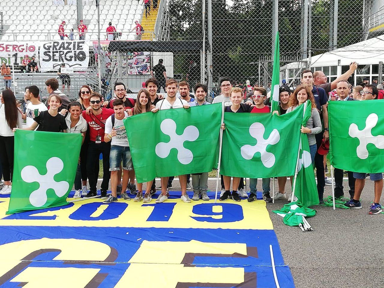 Striscione dei Giovani leghisti al Gran Premio: “E’ ora di cambiare l’Europa”