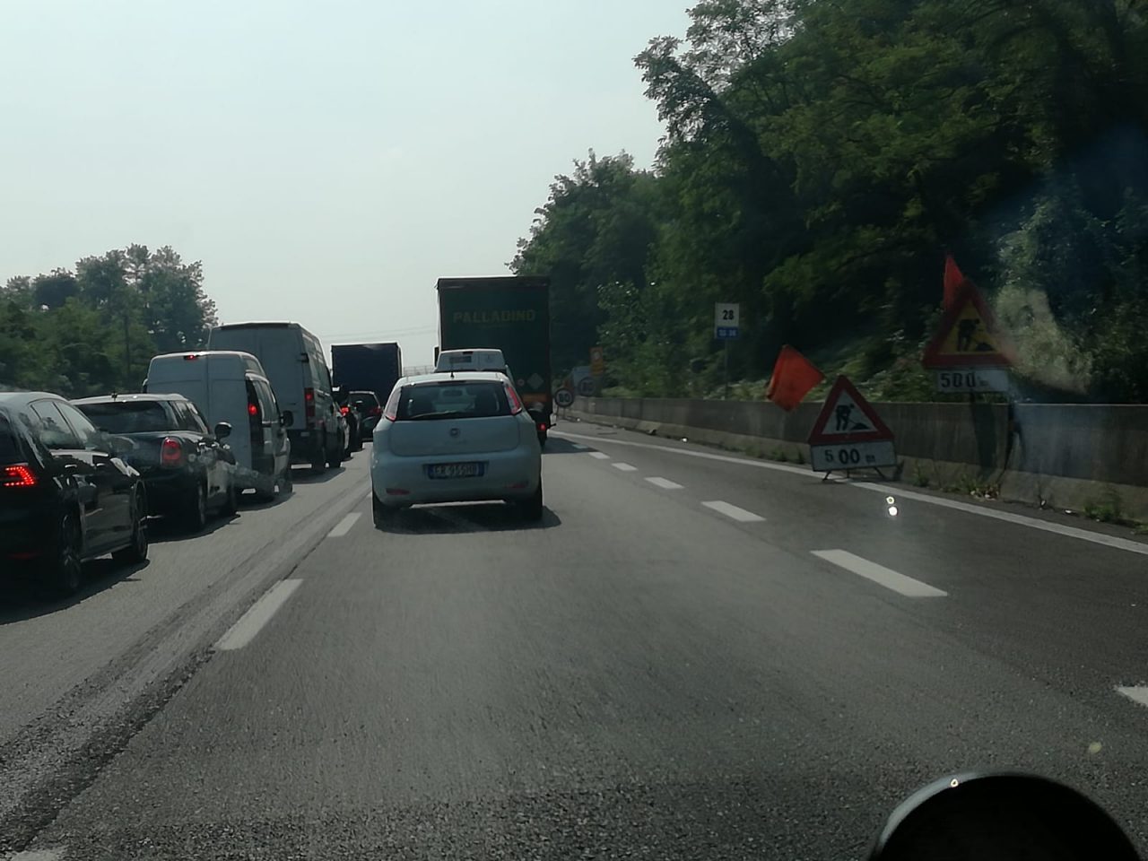 Code in Valassina, rallentamenti all’ uscita Briosco -Arosio