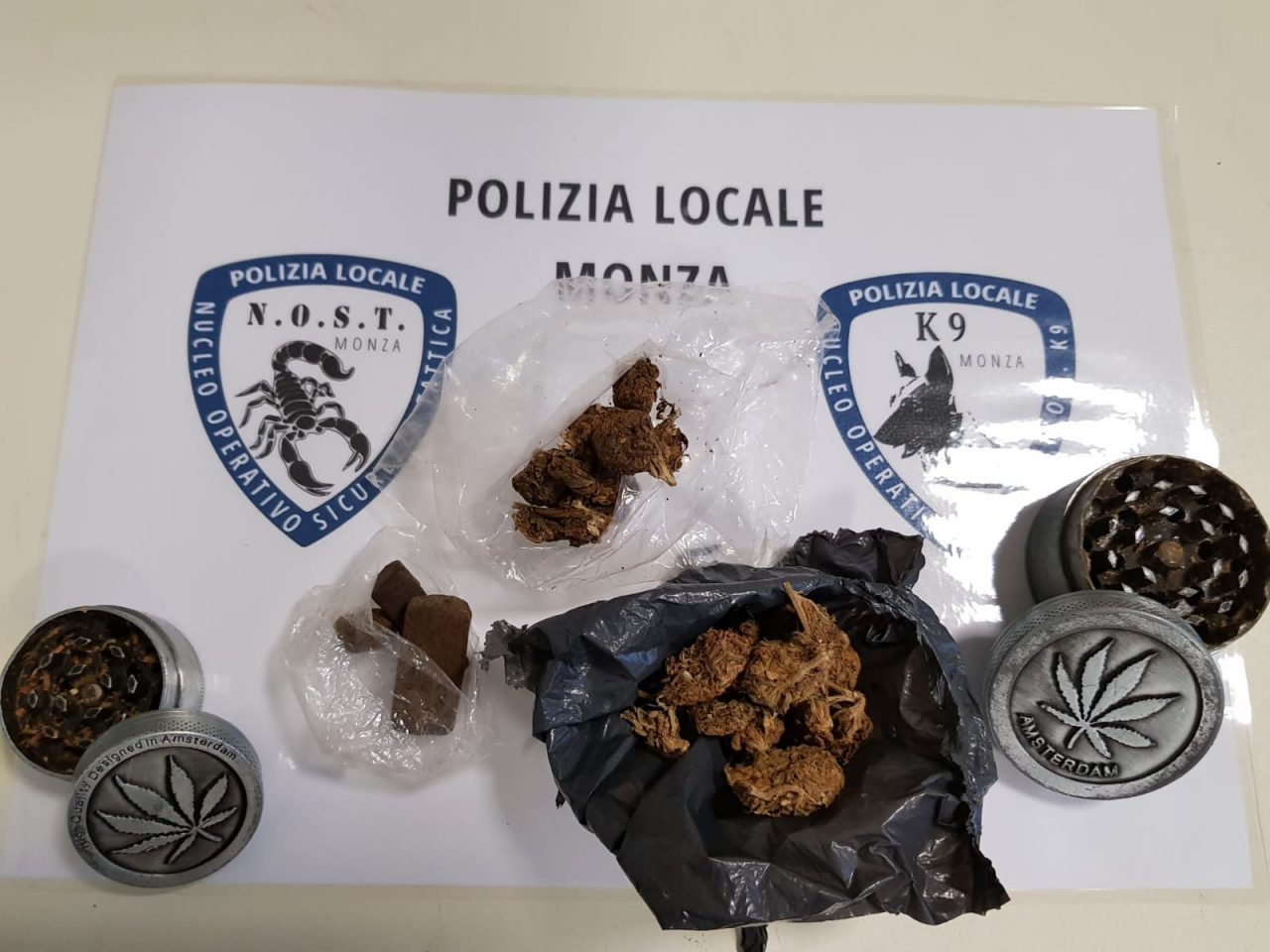 Polizia locale Monza: trovata droga e una minorenne fuggita dalla sua abitazione il 6 settembre